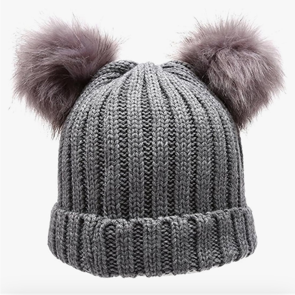 Double Pom Pom Gray woman’s knit beanie NWTS